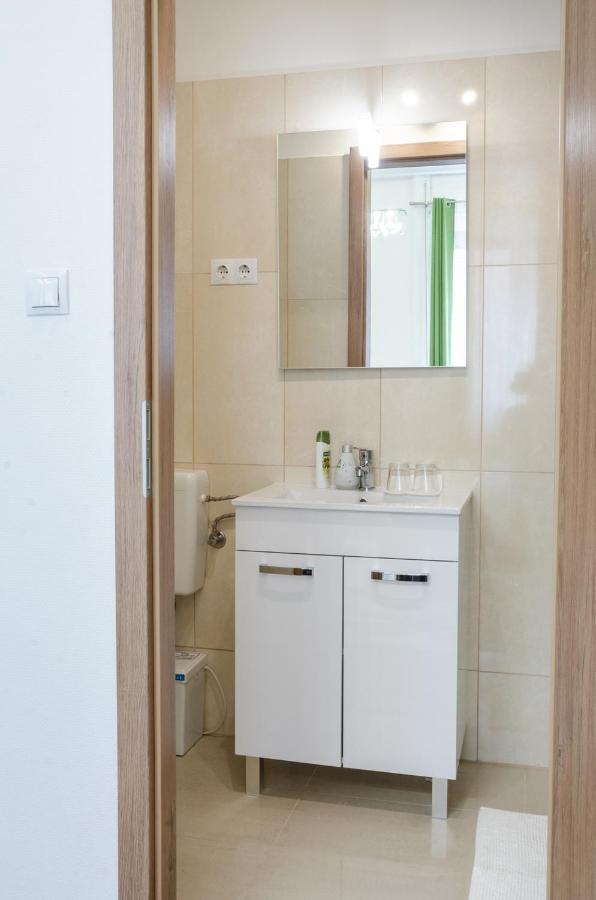 3 En Bedroom Flat In The Main Centre For 6ppl, 3bdr,3bthr,ac Apartment